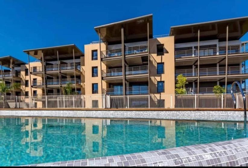 Superbe Appartement, Piscine, Vue Mer Et Montagnes Антиб Экстерьер фото